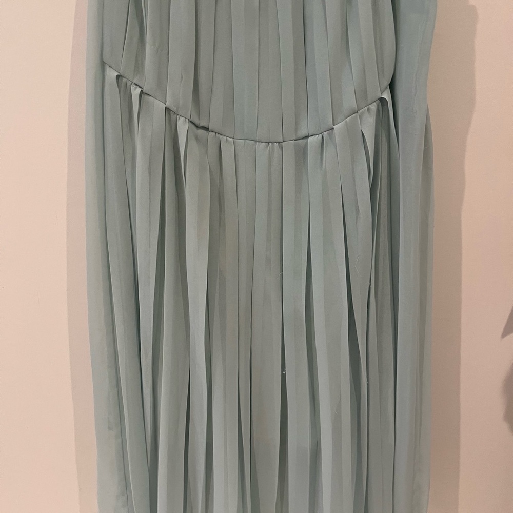 See by Chloe chiffon M 44  Elegant Pleated Skirt in Light Green